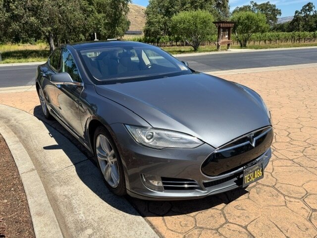 tesla model s 2013 5YJSA1CN9DFP20942 image tesla model s 2013 5YJSA1CN9DFP20942 image